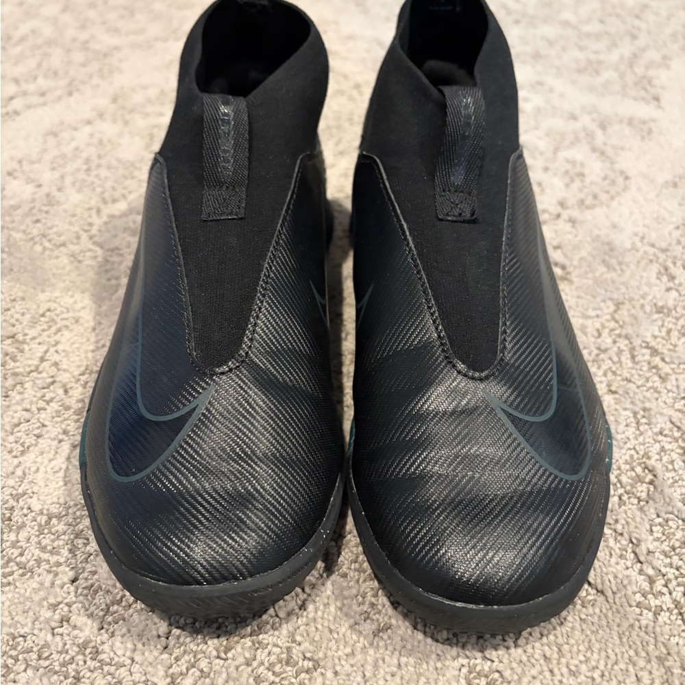 Nike Black Slip-On Indoor Soccer Sneakers
